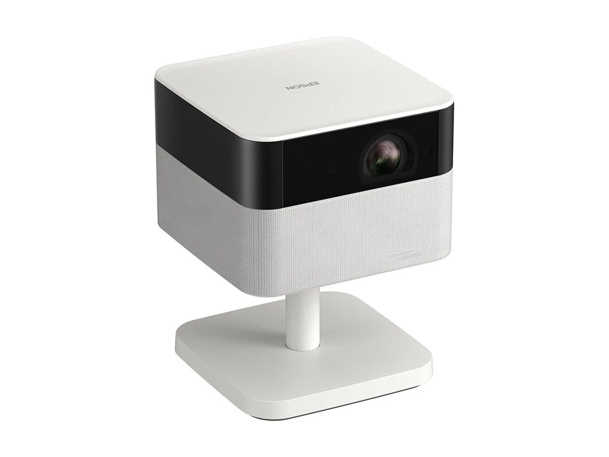 EPSON EF-71 1080p Projector 700lm