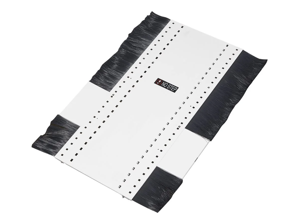 APC NetShelter SX 750mm Wide x 1070mm