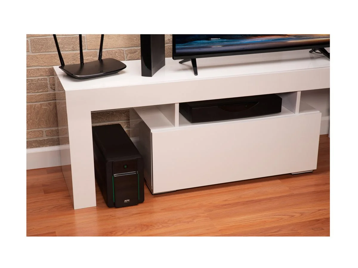 APC Easy UPS BVX 1200VA 230V IEC