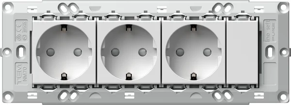 TEM Serie Modul Sets SOCKETS SET 3x Schutzkontakt 2P+E 16A