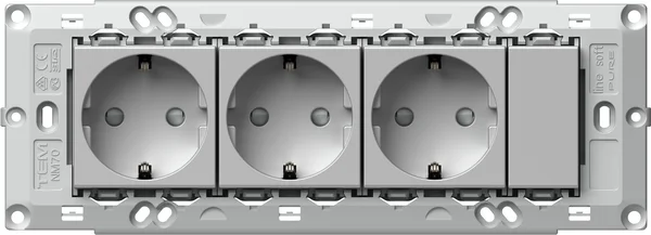 TEM Serie Modul Sets SOCKETS SET 3x Schutzkontakt 2P+E 16A