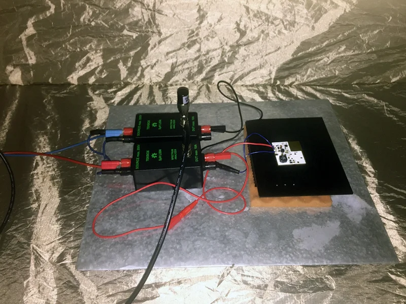 Tekbox TBOH01-SET / 2 x 5 µH Gleichspannungs-LISN für CISPR25, inkl. Kabel, 50 Ohm Abschluss