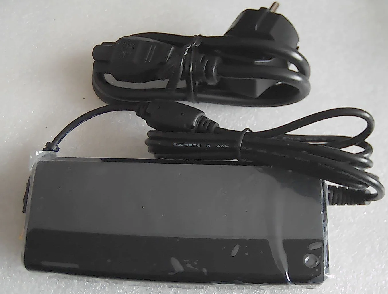 Yealink MSFT - Accessory Power Adapter (19V/4.74A) for MCore