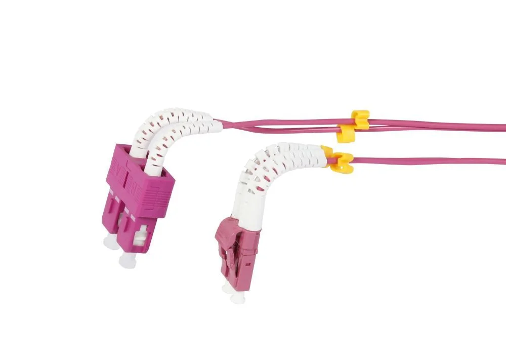 LWL-2-Faser-Patchk. 10mtr.LC-SC, 50/125um, OM4, AD=2mm, flexible Knickschutztülle, Synergy 21