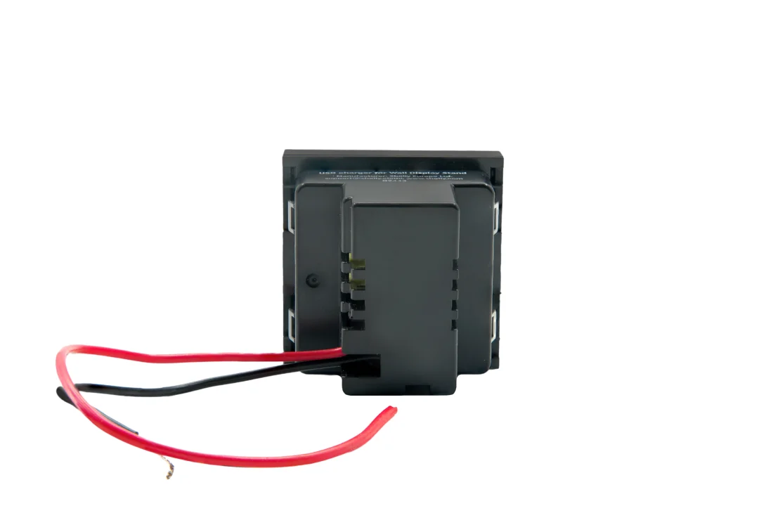 Shelly · Unterputz Zubehör · USB · Charger schwarz