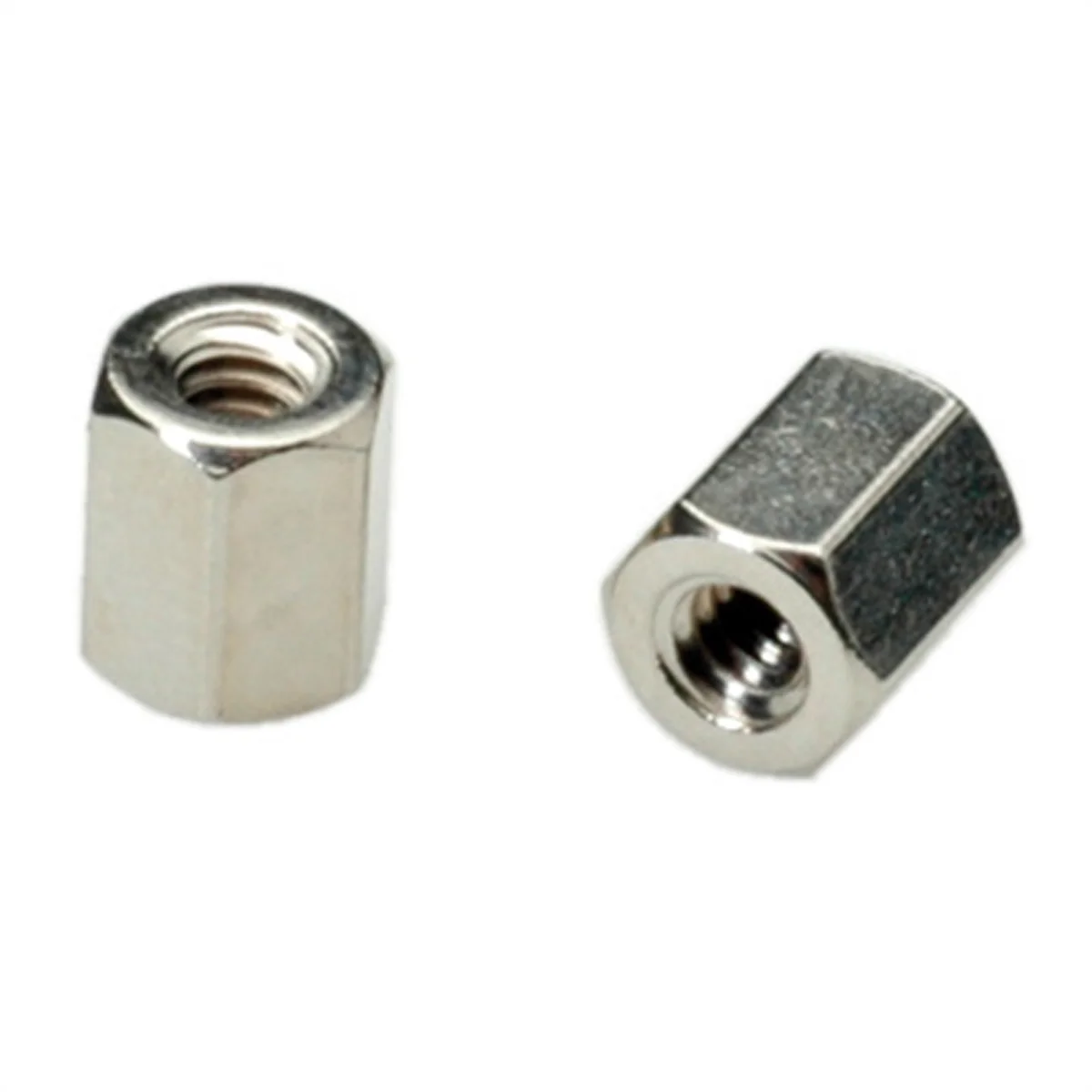 Sechskantmuttern 6mm lang, 10 Sets