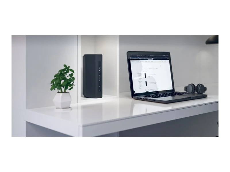 NETGEAR 3PT Nighthawk Wi-Fi 7 Router