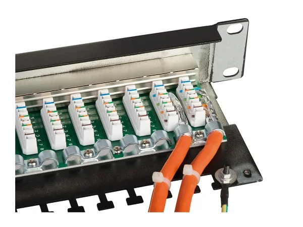 LINDY Cat.6 Patchpanel 24p STP 1HE
