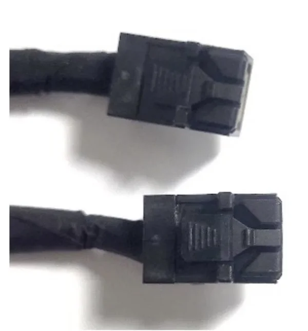 Intel Cable Kit MiniSAS HD Cable (Base Board to HSBP) CYPCBLHDHDXXX1