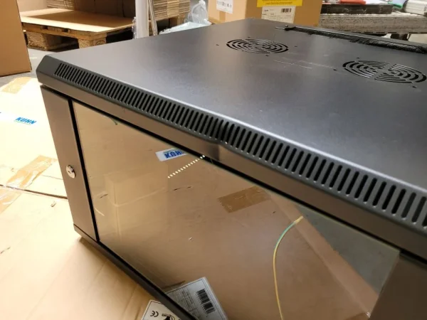 ALLNET 19" Wandgehäuse, 6HE, 1-teilig, T600mm, Schwarz, SMC-Serie,*Demoschrank mit leichten Schaden*