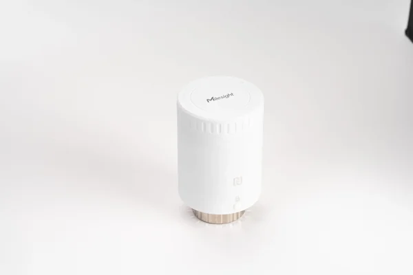 Milesight IoT Smart Radiator Thermostat, WT101-868M