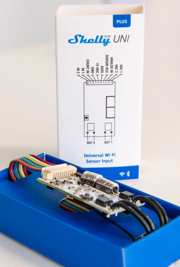 Shelly · Unterputz · " Plus Uni" · Universalmodul · Messfunktion · WLAN