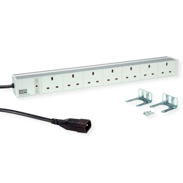 BACHMANN ALU 19z 1HE 7xUK, Strom 2m C14, United Kingdom