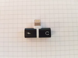 Synergy 21 iPhone Adapter zum Aufladen + Kopfhöreranschluss