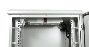 ALLNET 19" Wandgehäuse, 6HE, T488mm, Lichtgrau, IP55, SO-Serie, incl. 2-Fach Lüftereinheit