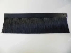 Triton 19" Schrank, zbh. Bürstenleiste für Kabeldurchführung,