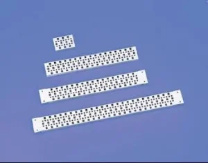 Vertiv(Knürr) zub.Multifunktionsstrebe, T600, 1HE, gelocht, Typ 4, 4-Pack,